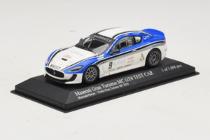 Maserati GranTurismo MC GT4 #9 Moncada / Petrini Maserati MC 2010 Minichamps 1:43 400101209 Kov – obrázek 2 z 5