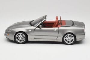 Maserati 4200 GT Spyder Šedý Bburago 1:18 18-12019 Kov – obrázek 4 z 8