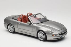 Maserati 4200 GT Spyder Šedý Bburago 1:18 18-12019 Kov – obrázek 6 z 8