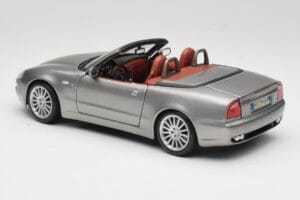 Maserati 4200 GT Spyder Šedý Bburago 1:18 18-12019 Kov – obrázek 7 z 8