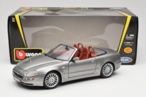 Maserati 4200 GT Spyder Šedý Bburago 1:18 18-12019 Kov – obrázek 8 z 8