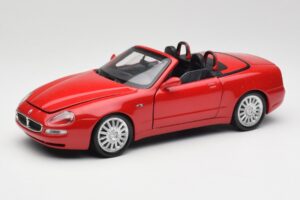 Maserati GT Spyder Červený Bburago 1:18 34097 Kov