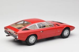 Maserati Khamsin Červený Minichamps 1:18 107123821 Pryskyřice – obrázek 2 z 6
