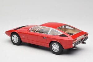 Maserati Khamsin Červený Minichamps 1:18 107123821 Pryskyřice – obrázek 5 z 6