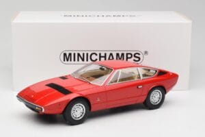 Maserati Khamsin Červený Minichamps 1:18 107123821 Pryskyřice – obrázek 6 z 6