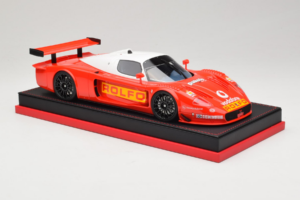 Maserati MC12 Rolfo Červeno-Bílý Gl Model 1:18 REMC031 Pryskyřice – obrázek 4 z 7