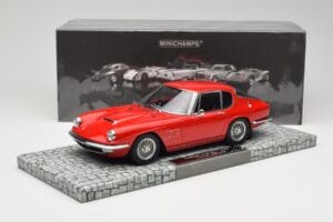 Maserati Mistral Červený Minichamps 1:18 107123422 Pryskyřice – obrázek 6 z 6