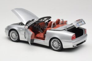 Maserati Spyder Stříbrný Maisto 1:18 31667 Kov – obrázek 5 z 8