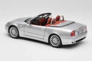 Maserati Spyder Stříbrný Maisto 1:18 31667 Kov – obrázek 7 z 8