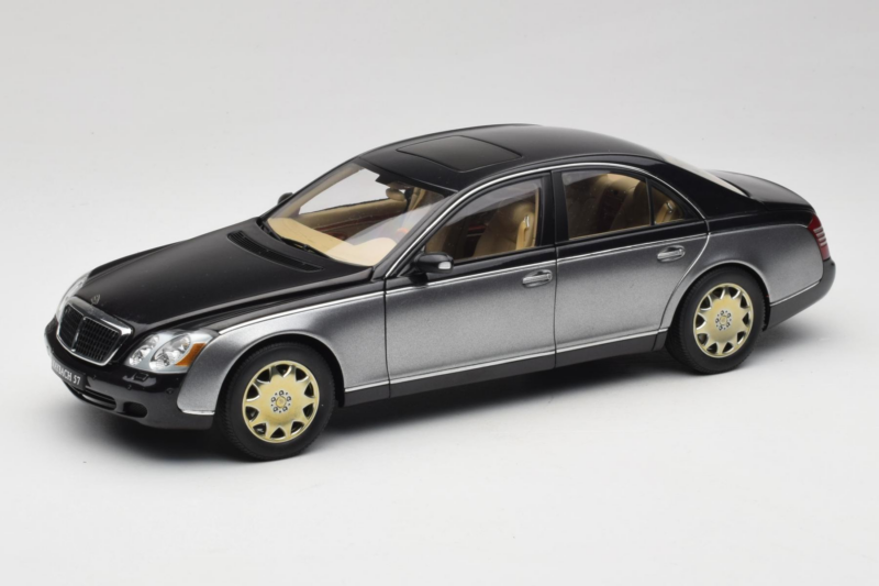 Maybach 57 SWB Caspian Black Himalayas Grey AUTOart 1:18 76151 Kov