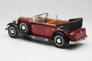 Maybach DS8 Zeppelin Červený Anson 1:18 30413 Kov – obrázek 7 z 8