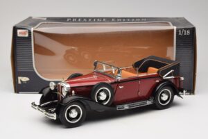 Maybach DS8 Zeppelin Červený Anson 1:18 30413 Kov – obrázek 8 z 8