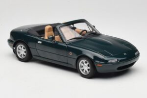 Mazda MX-5 NA Emerald Green Gate 1:18 01017 Kov – obrázek 6 z 8