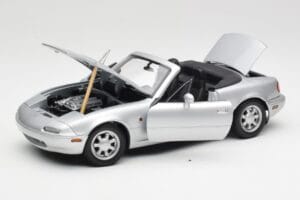 Mazda MX-5 Miata NA Highlight Stříbrný Gate 1:18 1015 Kov – obrázek 2 z 8