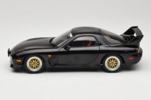 Mazda RX-7 FD Tuned Version Brilliant Black AUTOart 1:18 75968 Kov – obrázek 4 z 8