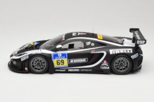 McLaren 12C GT3 Dorr Motorsport #69 C. Adams / M. Klasen 24 Hours Nurburgring 2013 Minichamps 1:18 151131369 Kov – obrázek 3 z 6