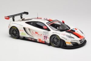 McLaren 12C GT3 #11 Art Grand Prix C. Leclerc / N. Parisy / A. Soucek Spa 24 Hours 2013 Minichamps 1:18 151131311 Kov – obrázek 4 z 6
