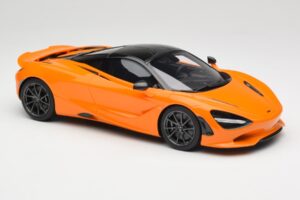 McLaren 750S McLaren Orange TopSpeed 1:18 TS0547 Kov – obrázek 4 z 6