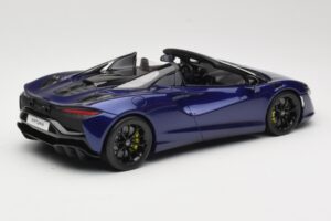 McLaren Artura Spider Fialový GT Spirit 1:18 GT515 Pryskyřice – obrázek 2 z 6