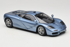 McLaren F1 Modrý LCD 1:18 LCD18014-BU Kov – obrázek 6 z 8