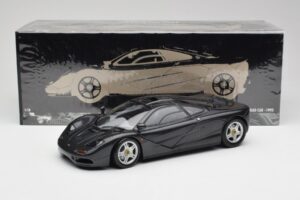 McLaren F1 Carbon Černý Metalíza Minichamps 1:18 530133420 Kov – obrázek 8 z 8
