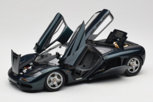 McLaren F1 Zelený LCD 1:18 LCD18014-GR Kov – obrázek 2 z 8