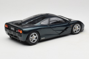 McLaren F1 Zelený LCD 1:18 LCD18014-GR Kov – obrázek 3 z 8