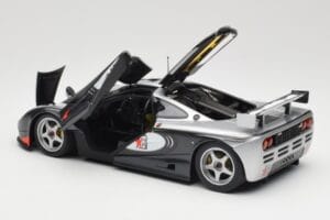 McLaren F1 GTR Adrenaline Program Minichamps 1:18 530133512 Kov – obrázek 5 z 8
