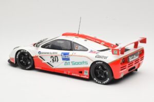 McLaren F1 GTR GT1 #30 West Competition J. Nielsen 1996 UT Models 1:18 39624 Kov – obrázek 7 z 8