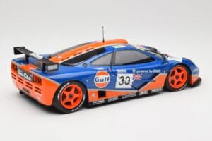 McLaren F1 GTR Gulf Racing #33 S. Bellm / A. Weaver / J. Lehto 24 Hours of Le Mans 1996 Minichamps 1:18 530133633 Kov – obrázek 3 z 8