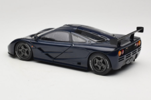 McLaren F1 GTR Le Mans Edition Fialový UT Models 1:18 MCLAREN001 Kov – obrázek 7 z 8