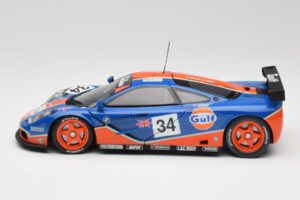 McLaren F1 GTR #34 Gulf Racing 1996 UT Models 1:18 39621 Kov – obrázek 4 z 8