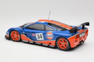 McLaren F1 GTR #34 Gulf Racing 1996 UT Models 1:18 39621 Kov – obrázek 7 z 8