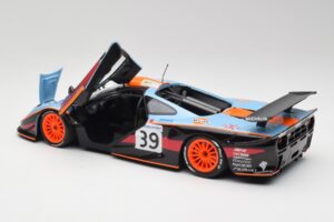 McLaren F1 GTR #39 R. Bellm / A. Gilbert-Scott 24 Hours of Le Mans 1997 Minichamps 1:18 530133739 Kov – obrázek 5 z 8