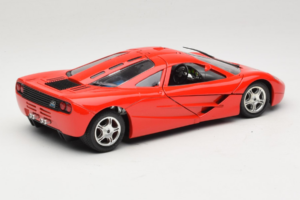 McLaren F1 High Mirror Light Red Guiloy 1:18 67505 Kov – obrázek 3 z 8
