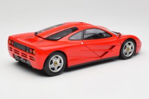 McLaren F1 Magma Červený Minichamps 1:18 530133422 Kov – obrázek 3 z 8