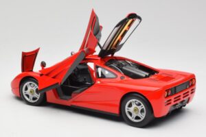 McLaren F1 Magma Červený Minichamps 1:18 530133422 Kov – obrázek 5 z 8
