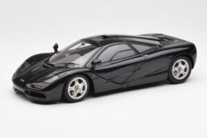 McLaren F1 Road Car Černý AUTOart 1:18 76002 Kov