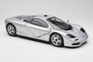 McLaren F1 Stříbrný Minichamps 1:12 530133129 Kov – obrázek 6 z 8