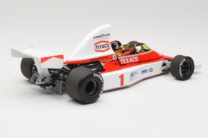 McLaren M23 Ford #1 E. Fittipaldi F1 1975 Minichamps 1:18 530751801 Kov – obrázek 3 z 9