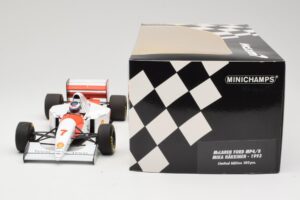 McLaren Ford MP4/8 #7 M. Hakkinen 1993 Minichamps 1:18 530931837 Kov – obrázek 6 z 6