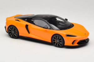 McLaren GTS Oranžový GT Spirit 1:18 GT957 Pryskyřice – obrázek 4 z 6