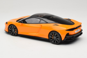 McLaren GTS Oranžový GT Spirit 1:18 GT957 Pryskyřice – obrázek 5 z 6