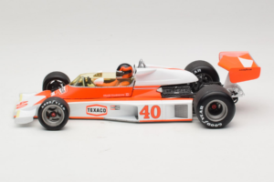 McLaren M23 Ford #40 G. Villeneuve British GP 1977 Minichamps 1:18 530771840 Kov – obrázek 3 z 7