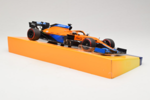 McLaren MCL35M Mercedes #3 D. Ricciardo McLaren F1 Team Bahrain Grand Prix 2021 Minichamps 1:18 533211803 Pryskyřice – obrázek 4 z 7