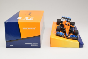 McLaren MCL35M Mercedes #3 D. Ricciardo McLaren F1 Team Bahrain Grand Prix 2021 Minichamps 1:18 533211803 Pryskyřice – obrázek 6 z 7