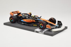 McLaren MCL60 #4 L. Norris F1 2023 Minichamps 1:18 537231804 Kov – obrázek 4 z 6