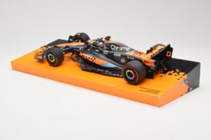 McLaren MCL60 #81 O. Piastri Australian GP 2023 Minichamps 1:18 533231881 Kov – obrázek 4 z 5