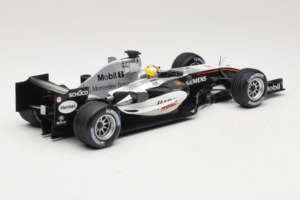 McLaren MP4-20 Mercedes #10 J.P. Montoya F1 2005 Minichamps 1:18 B66962338 Kov – obrázek 2 z 6