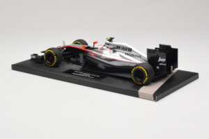 McLaren MP4-30 Honda #22 J. Button McLaren Honda F1 Team Australian Grand Prix 2015 Minichamps 1:18 537151822 Kov – obrázek 5 z 7